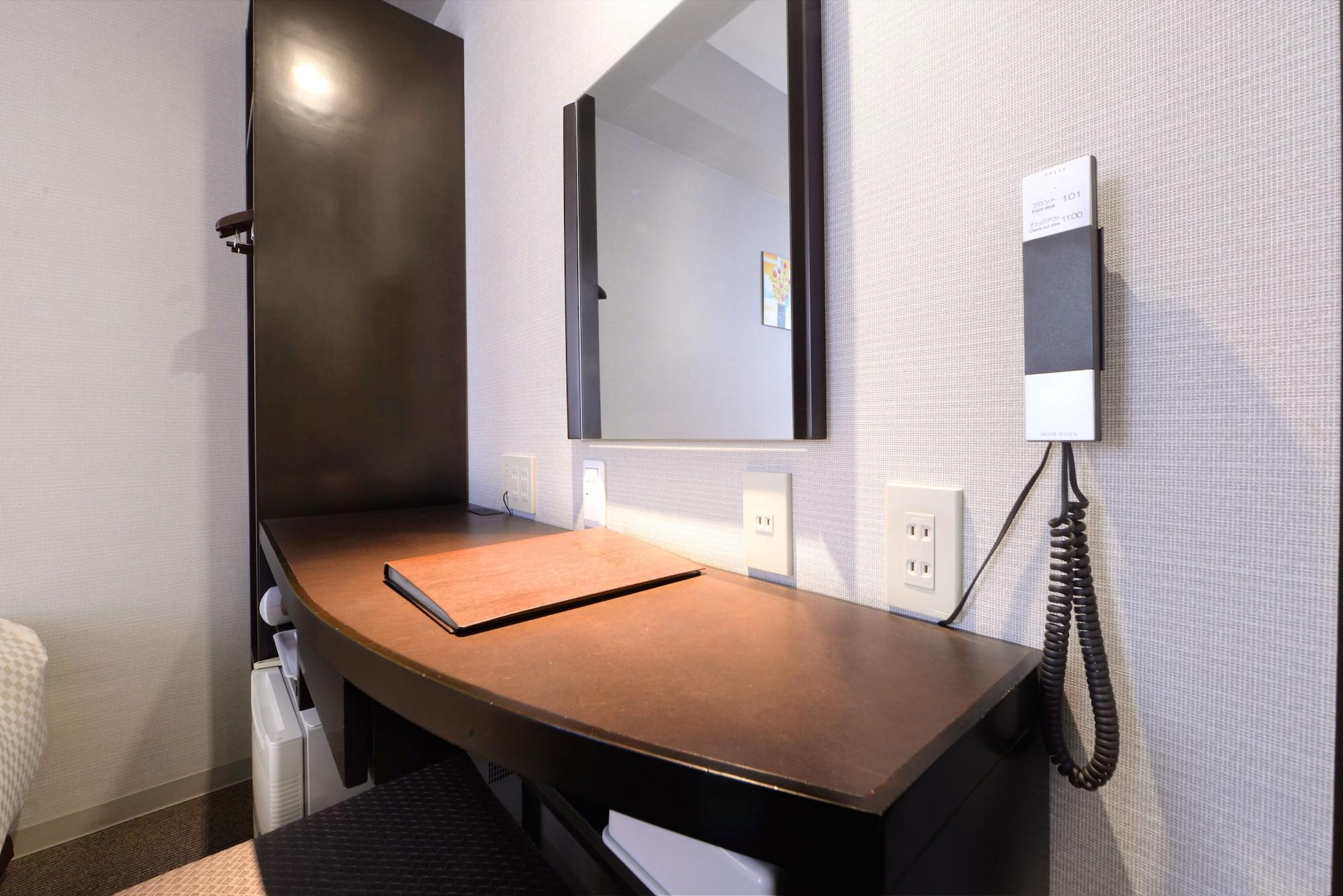 Vessel Inn Hiroshima Station Ngoại thất bức ảnh