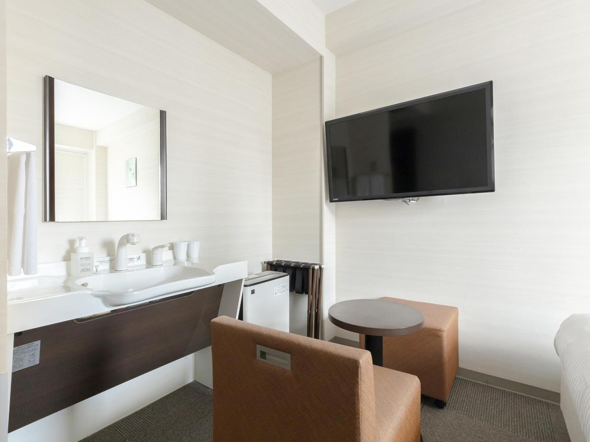 Vessel Inn Hiroshima Station Ngoại thất bức ảnh